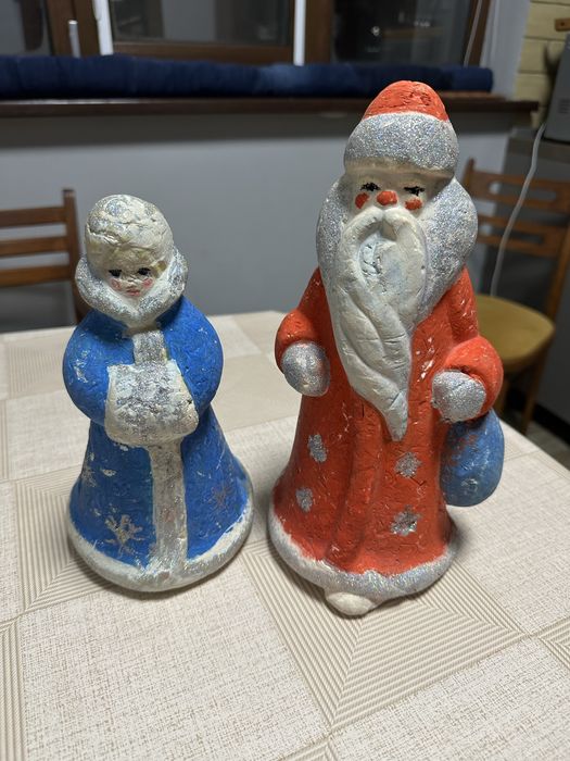 Дед Мороз и Снегурочка из пенопласта