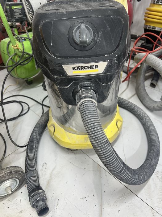 Строительный пылесос Karcher