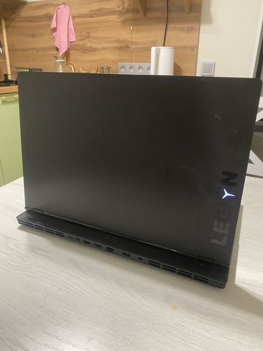 Lenovo Legion продам