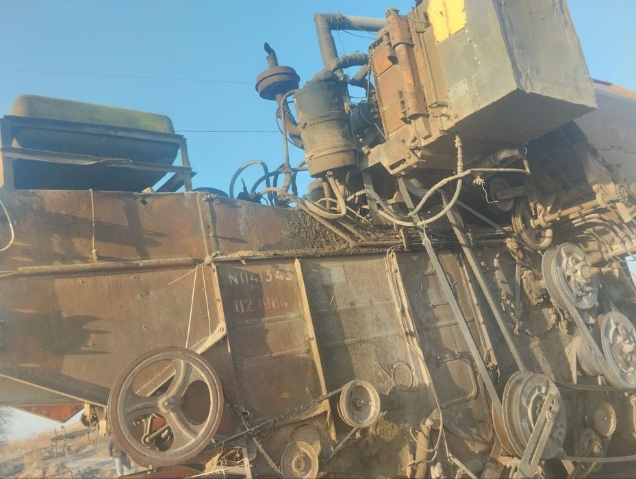 Канбойин сотилади хамма йери соз ишга таййор болонлари йахши