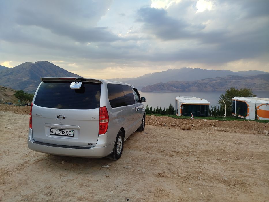 Taxi в горы Amirsay  на комфортом автомобиле Hyundai.