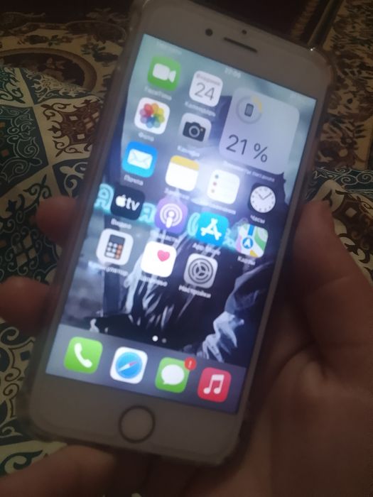 Продам iPhone 7 128 гб