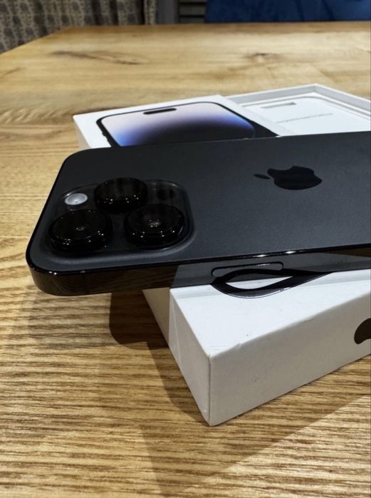 Iphone 14 pro max black