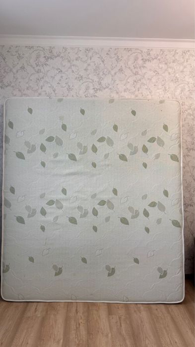 Диван раскладной, 2 кресла б/у + Матрац б/у