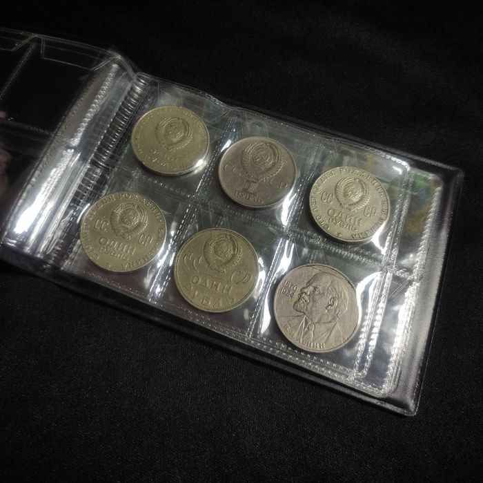 Альбом для Монет. 60 ячеек - 36х40 мм. Coin Collection Book