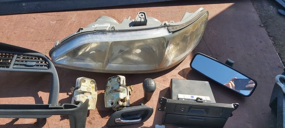 Останали части от Хонда Акорд '98 г. / Honda Acord 2.0 136 hp
