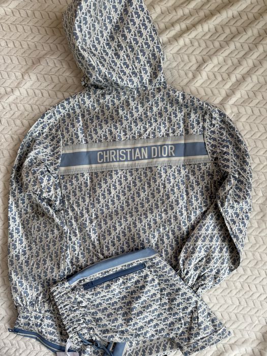 Дамски комплелт нов