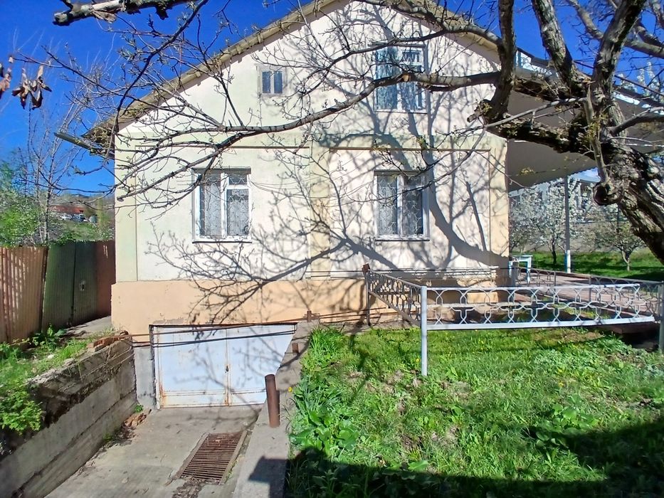 Dala hovli sotiladi kumushkonda 6 sotix