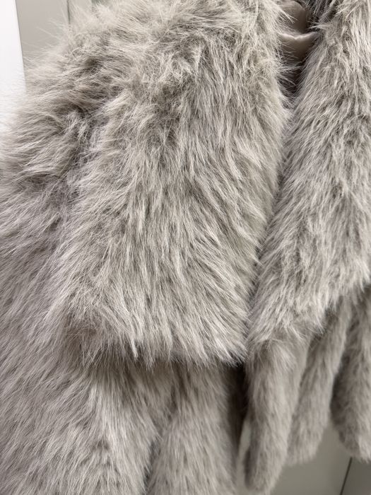 Палто от изкуствен косъм