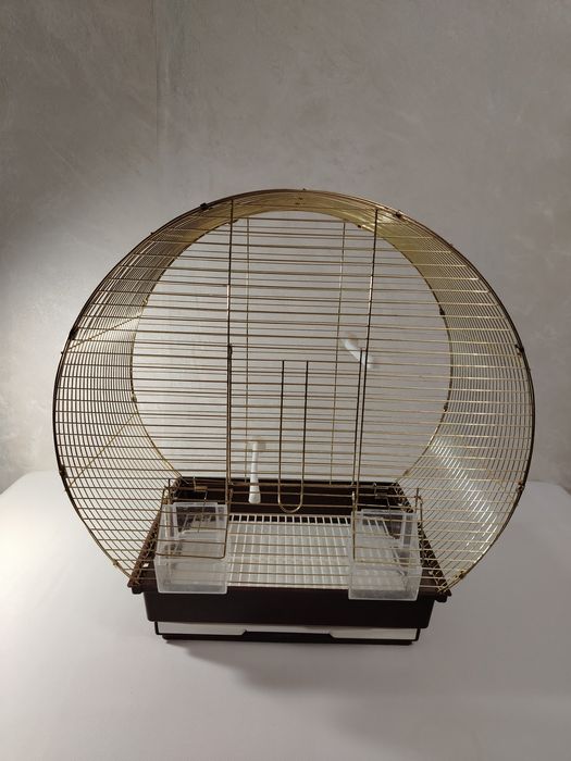 Продам клетки для попугаев