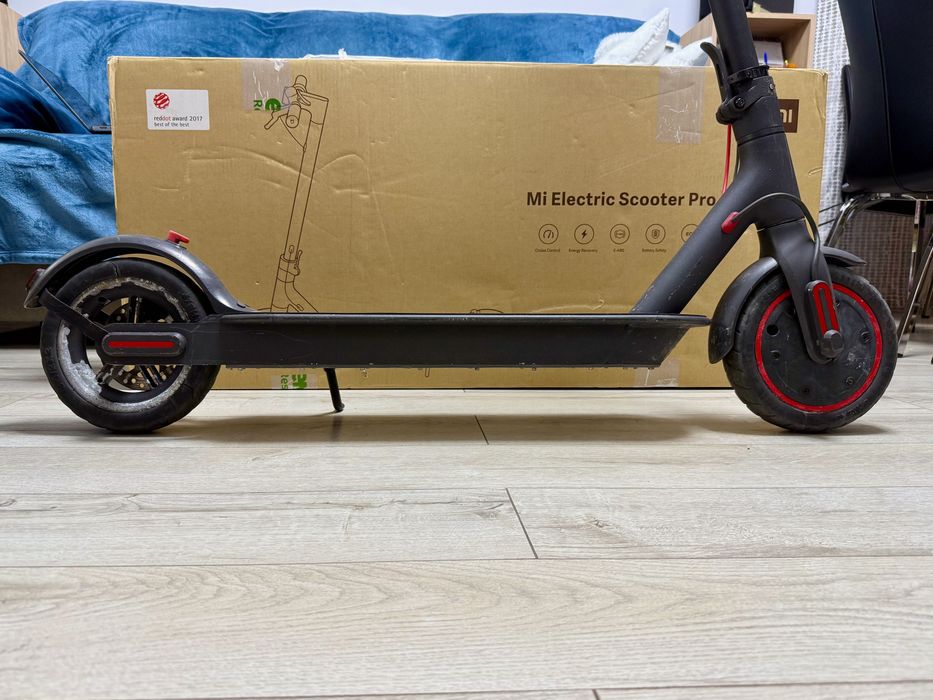 Xiaomi Mi Electric Scooter Pro - trotineta electrica - autonomie 45 km