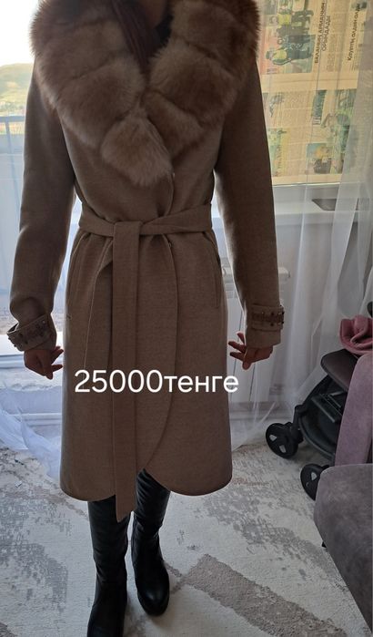 Продам польто  не дорого