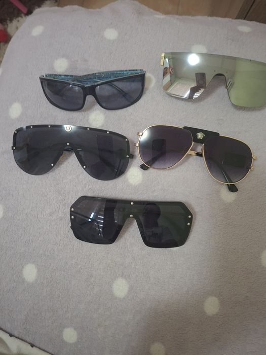 Слънчеви очила различни модели
