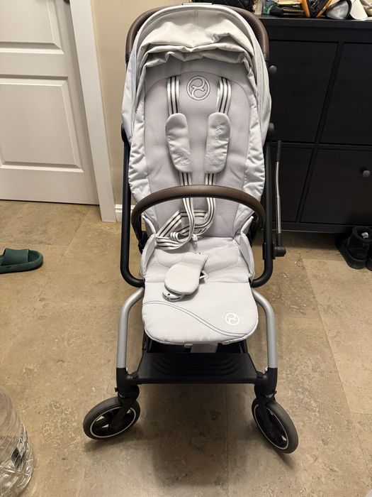 Cybex Eezy twist s2+