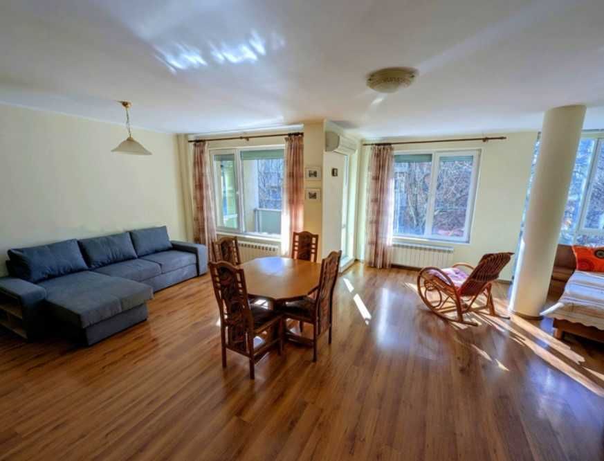 Дава се под наем Двустаен апартамент в София, Красно село - 87 кв.м за 667.08 € - Снимка #1