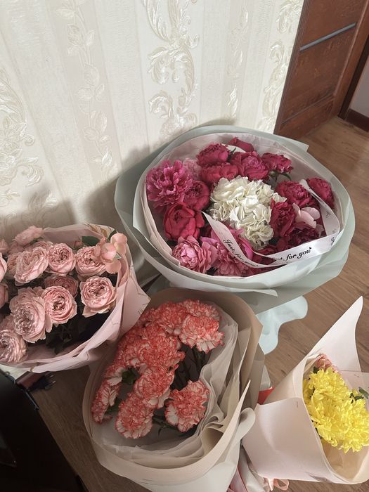 Продам букеты разные,свежее