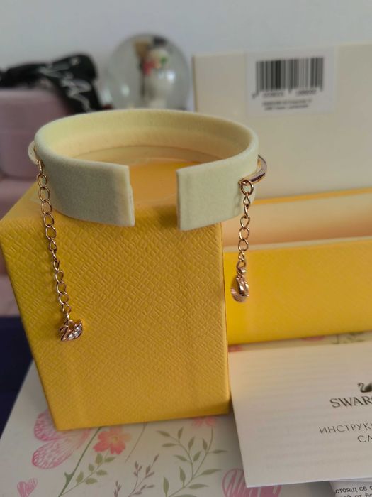 Гривна Сваровски