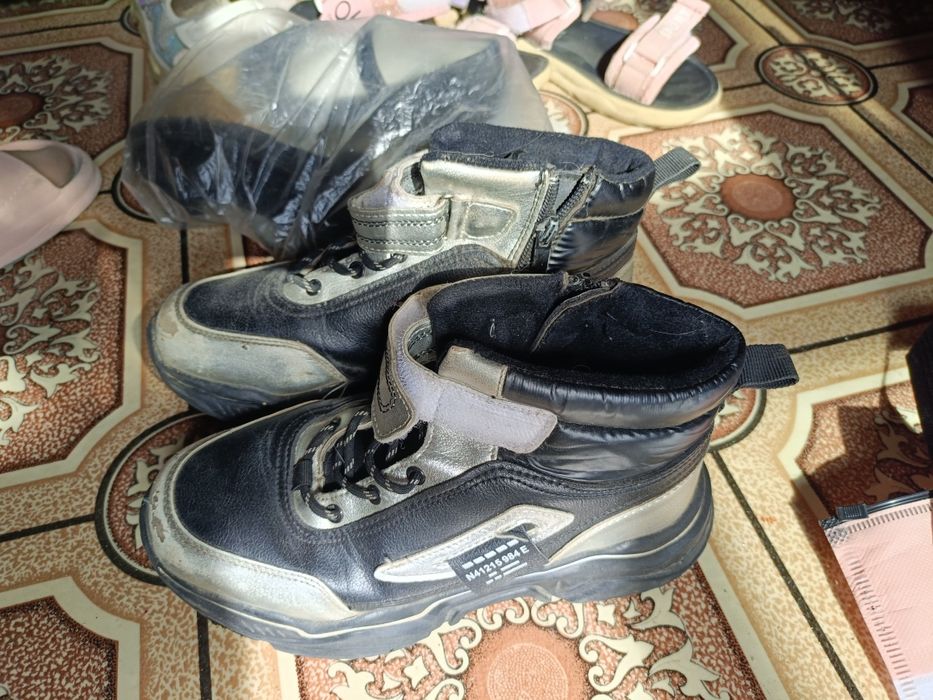 Отдам вещи на девочку