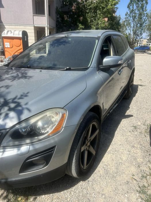 Volvo XC60 2.4D D5 185кс на части