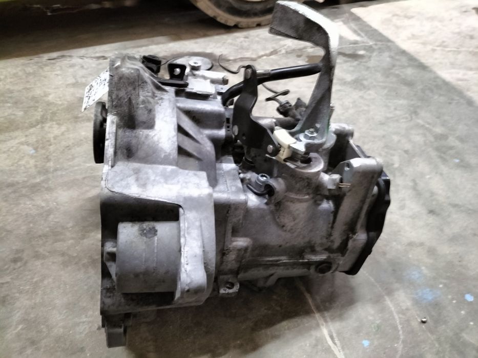 Ръчна скоростна кутия VW Golf 4 - Audi A3 - Seat Leon 1.9TDI Код: EUH