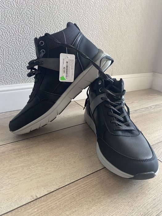 Повседневные ботинки