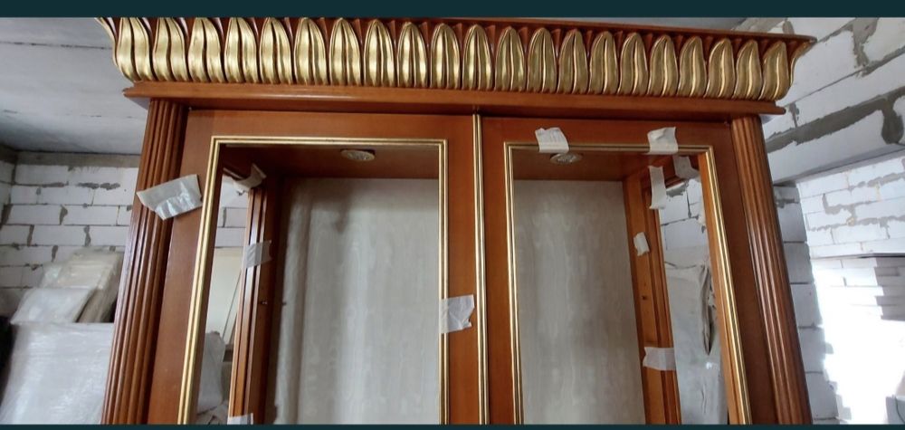 Продам сервант буфет