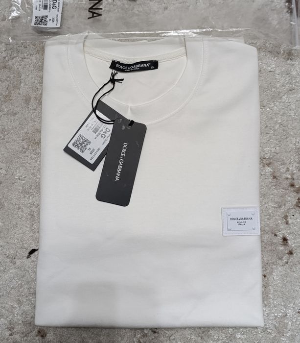 Vând bluza noua de bărbați