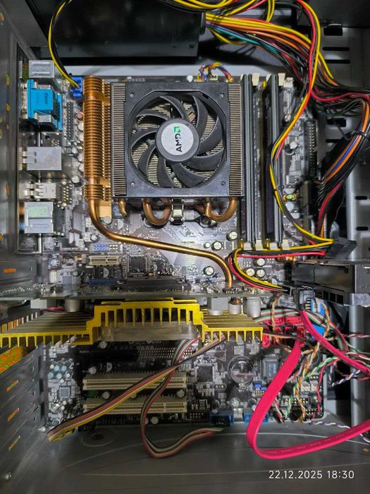 Системные блоки офисного  компьютера