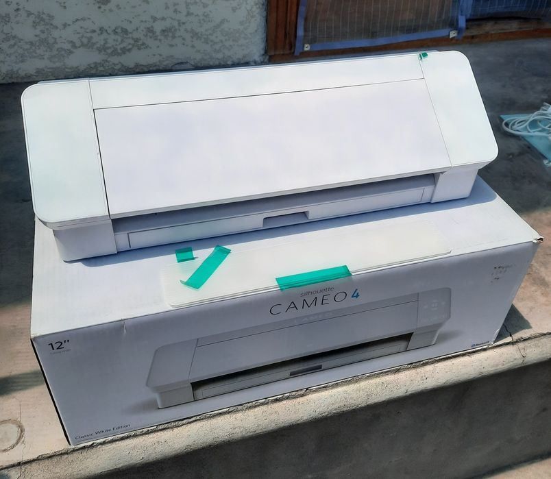 Режущий плоттер Silhouette Cameo 4 White Новый