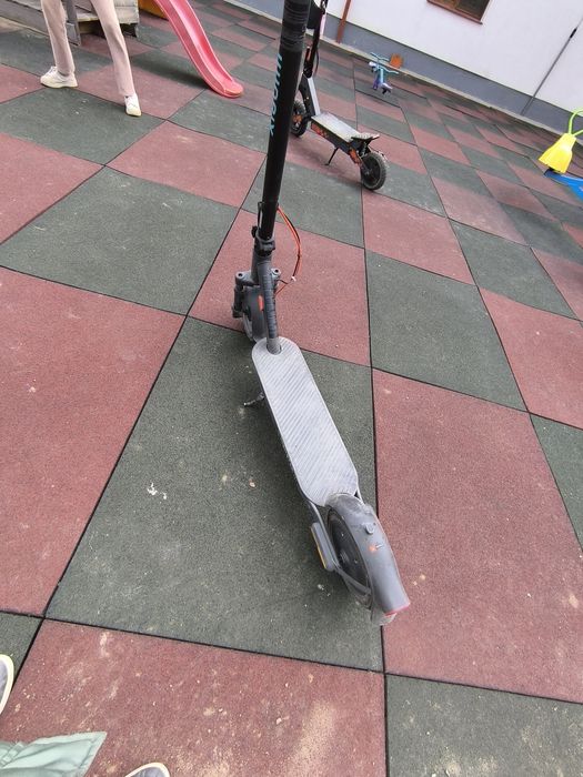 Trotineta electrică Xiaomi elite scooter într-o stare bună