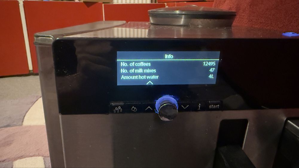 Кафемашина Siemens EQ8 series 900