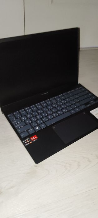 Ультрабук Asus ZenBook 14