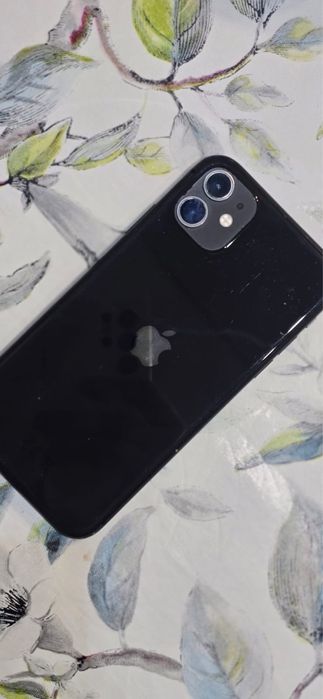 Продажа или обмен iphone 11 128гб 76%