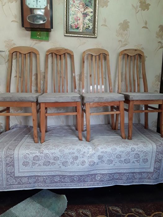 Стулья авторского исполнения