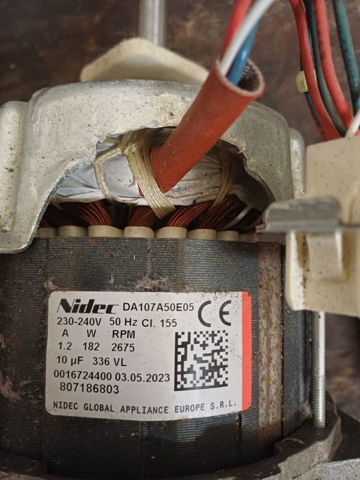 Части за сушилня AEG