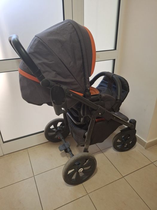 Бебешка количка на Buba