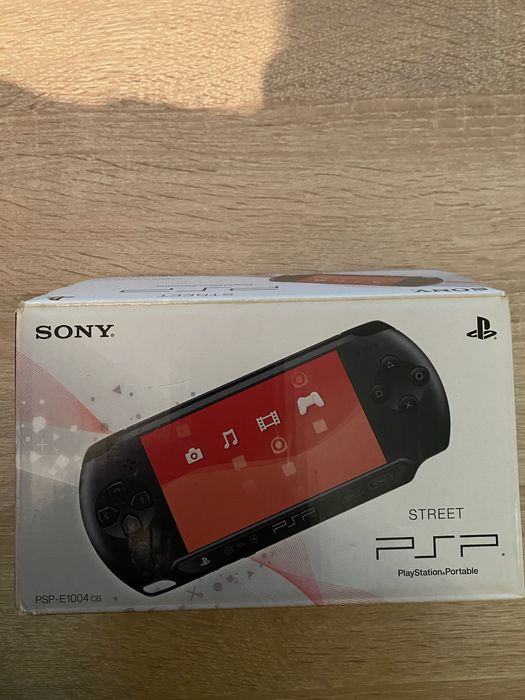 PlayStation Portable E1000 - PSP Street