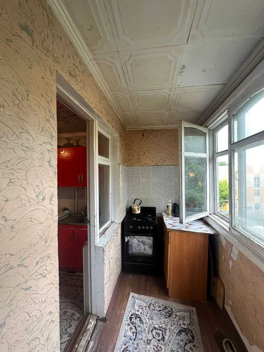 Продаётся 2-комнатная 103-серии. КАЛДАЯКОВА - №45 гиназия. Этаж: 5/5