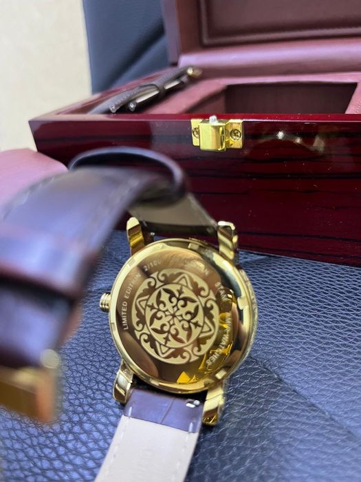 Часы Отан limited edition