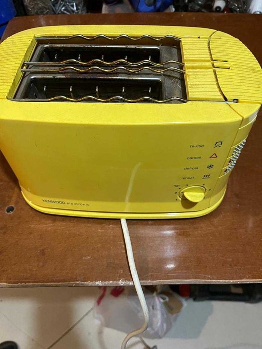 вафельница.  тостер