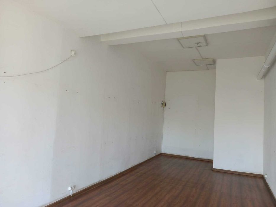 Inchiriez spatiu comercial Piata Centrala - Galati