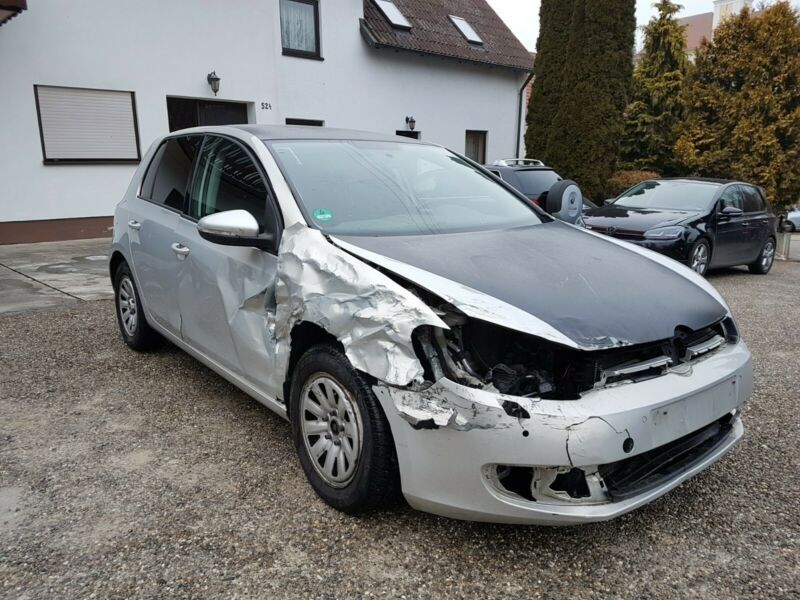 Vopsitorie auto tinichigerie auto tester auto bmw vw golf passat