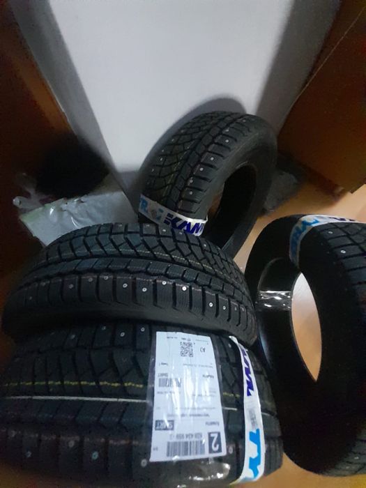 Продам комплект новых зимних шин
