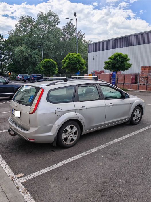 FORD Focus 2010 — imagine 3