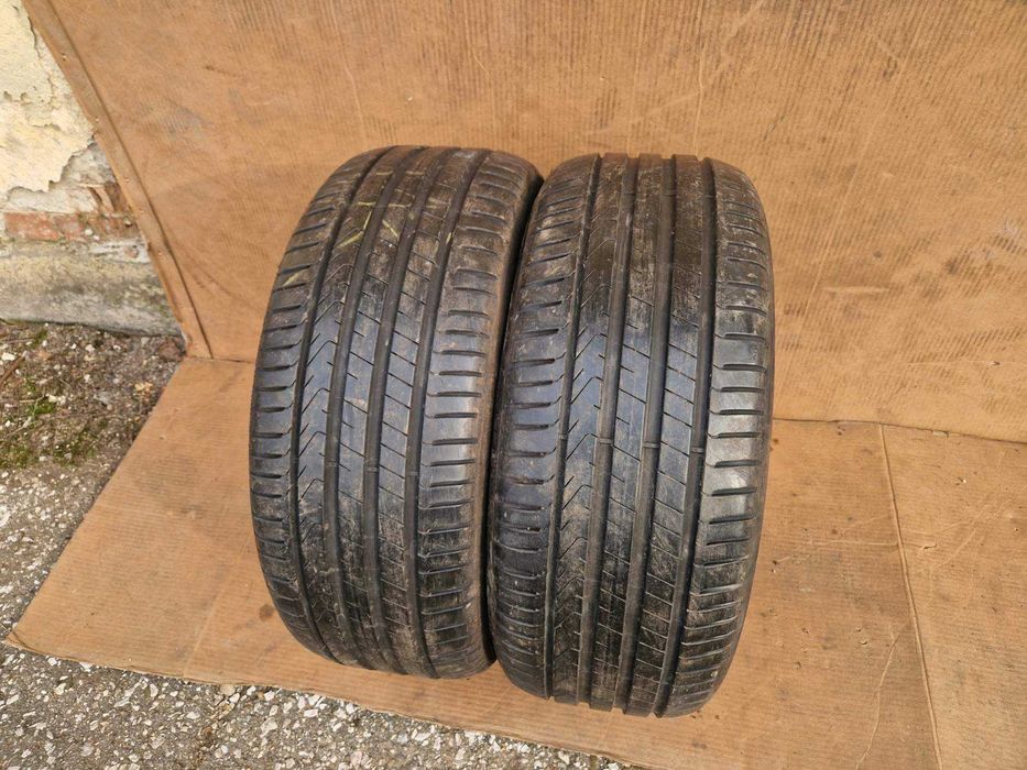 2 Pirelli R19 255/45 Летни гуми  DOT0521