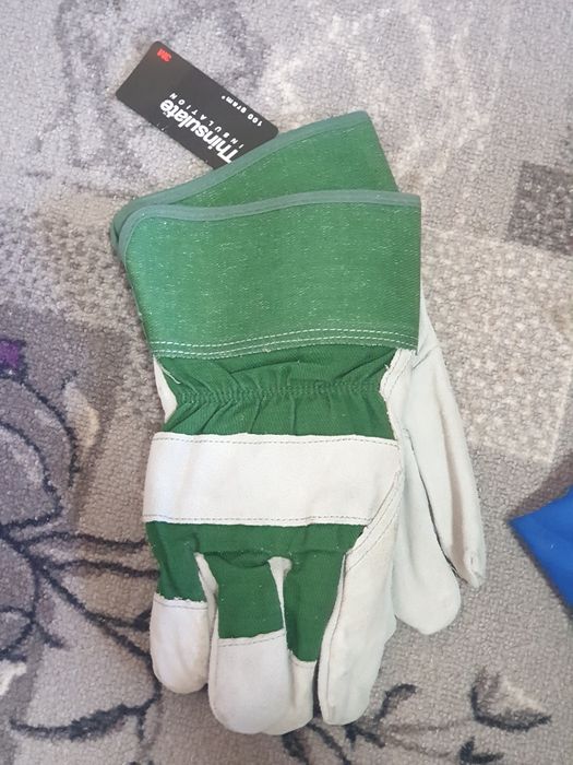 Перчатки,фартуки,очки разные