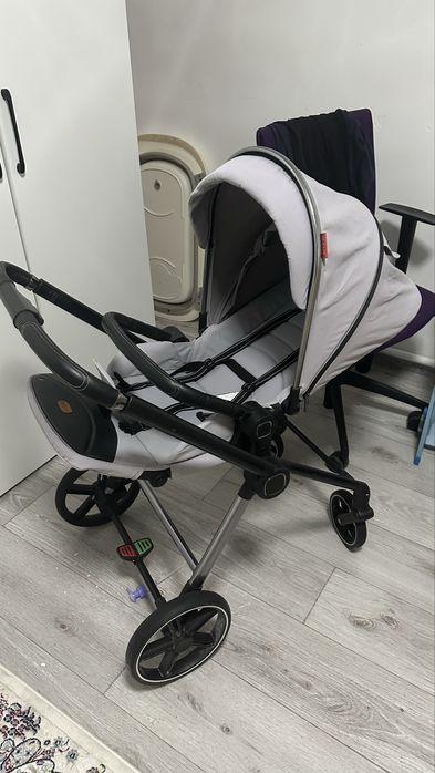 Коляска б/у сатылады