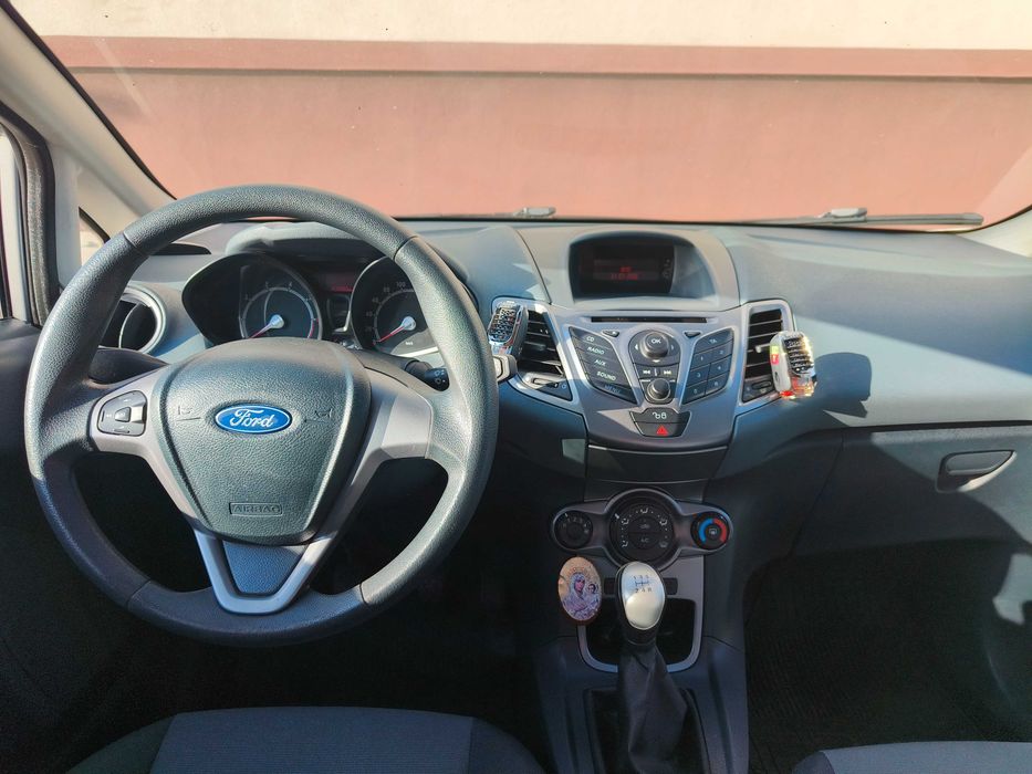 Ford Fiesta 2009 | AC | Geamuri electrice | Senzori parcare | ITP + RCA