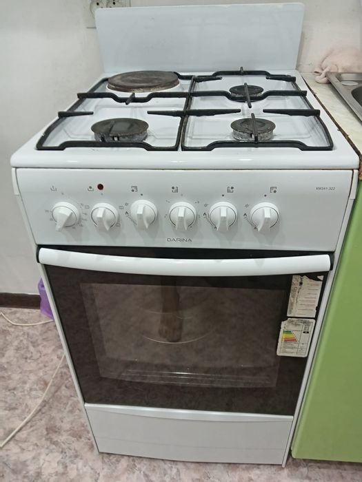 Продам газовую плиту