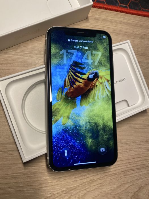 Iphone 11 alb 64 Gb